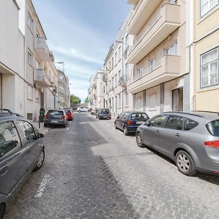 Casa Boma - Sophisticated With Large Private Terrace - Campolide I Appartement