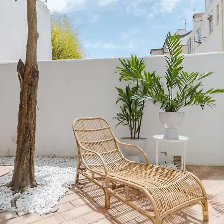 Apartment Casa Boma - Sophisticated With Large Private Terrace - Campolide I